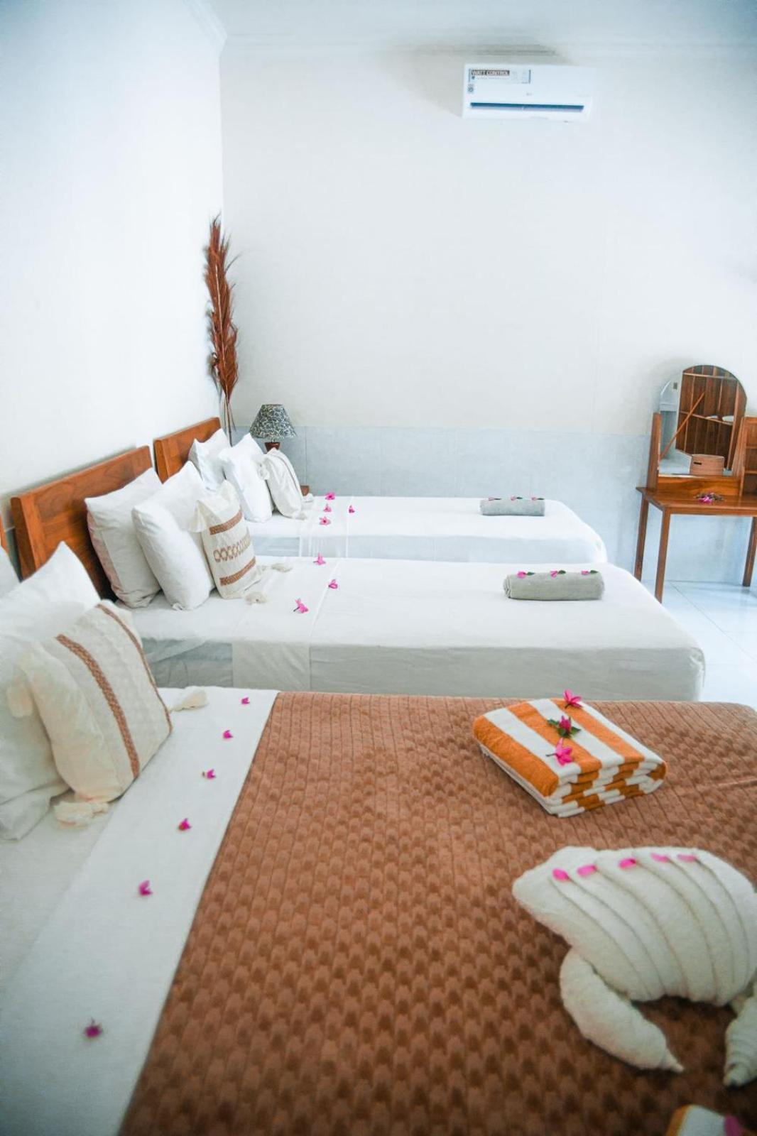 Hakuna Matata Resort 吉利阿尔 外观 照片
